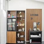 Hostal Danhostel *