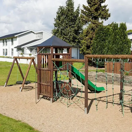 Danhostel Хостел *